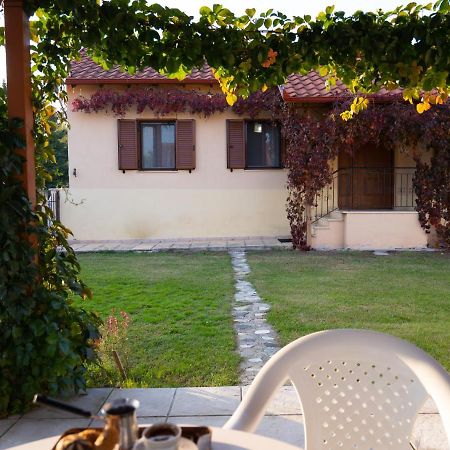 Fyllenia Country Home, Aridaia, Pozar Baths Chrisi Exterior photo